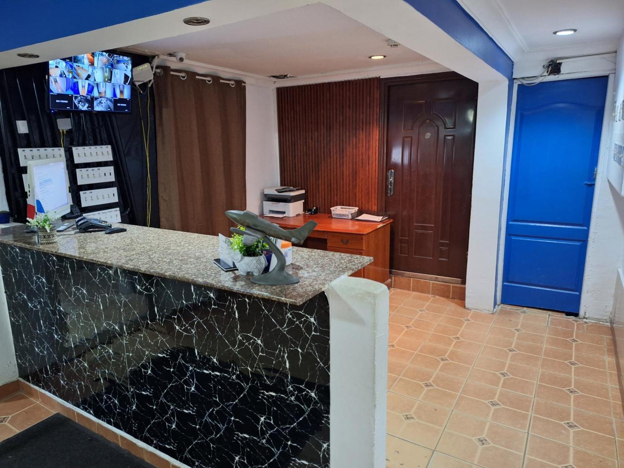 Express Inn Pty Aeropuerto Internacional Panama Tocumen Exterior photo